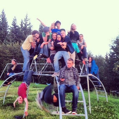 Profile Picture of Leia Walker (@alaskangirl123) on Twitter