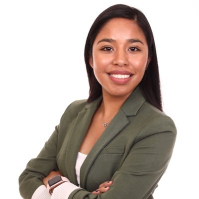 Profile Picture of Andrea Perez Medrano (@AMedrano92) on Twitter