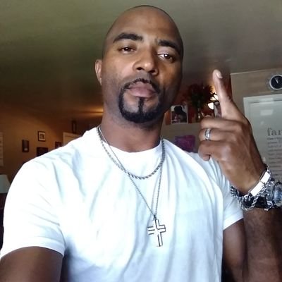 Profile Picture of Leroy Wardon Twitter