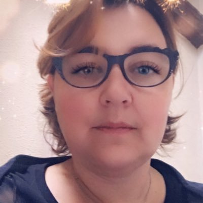 Profile Picture of Isabelle RAYMOND (@Isabell88688623) on Twitter