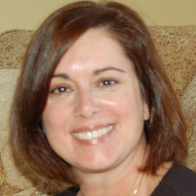 Profile Picture of Tina Zalewski (@zfamily5) on Twitter