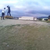 Profile Picture of Daniel Holton (@gayandhappy) on Youtube