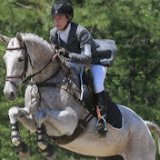 Profile Picture of Julia Beamish (@beamishization) on Youtube