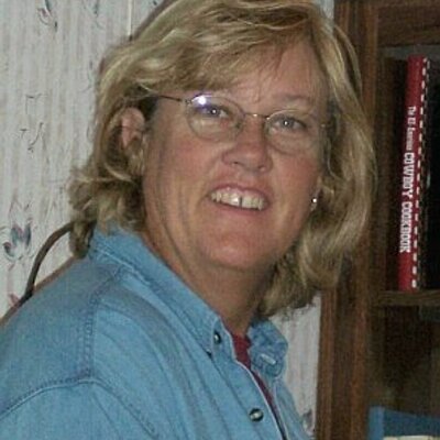 Profile Picture of Terri Newberry (@terrin57) on Twitter