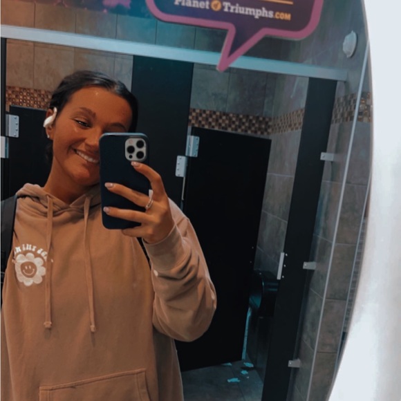 Giovanna Biagiotti - Poshmark Profile Picture of Giovanna Biagiotti (@giovannabiagiot) on Poshmark