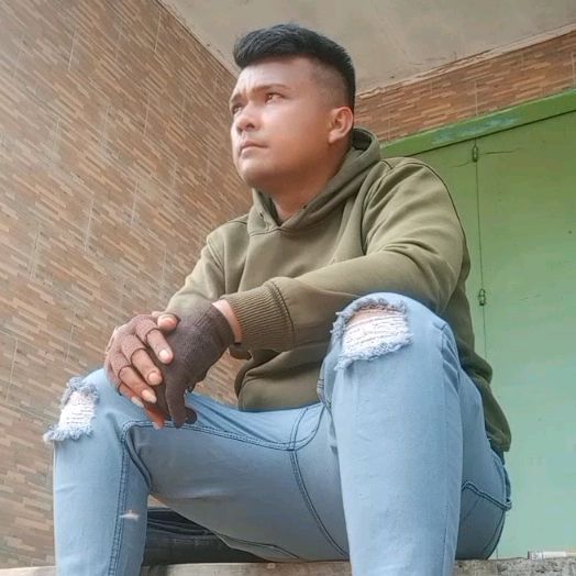 Profile Picture of Edward Sihombing (@edwardsihombing18) on Tiktok