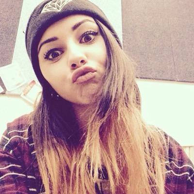 Profile Picture of Ashley Cron (@AshleyCrony) on Twitter