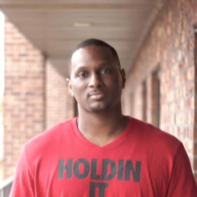 Profile Picture of Brandon Moore (@MC_BrandonMoore) on Twitter