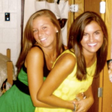 Profile Picture of Kelly McNicholas (@KellyMcNick) on Twitter