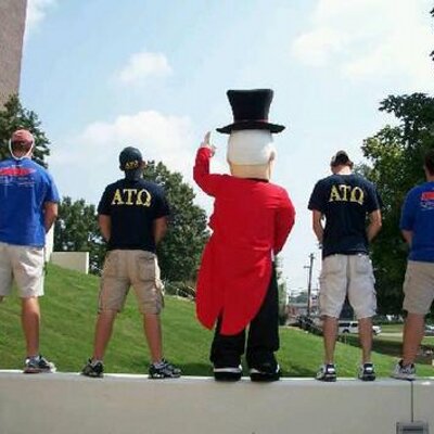 Profile Picture of Ethan Schmidt (@ethanschmidt) on Twitter