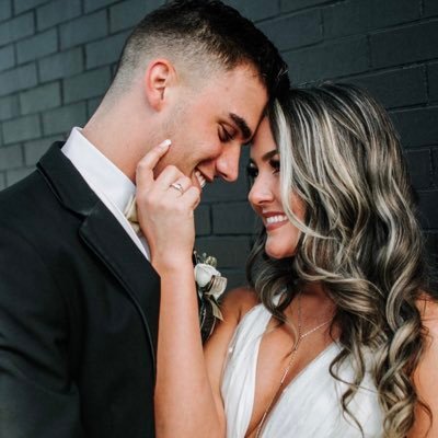 Profile Picture of Lexi Walters (@lexiolee) on Twitter