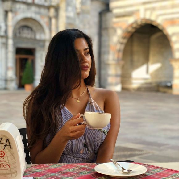 Aneeza Maralit - Poshmark Profile Picture of Aneeza Maralit (@aneeza1029) on Poshmark