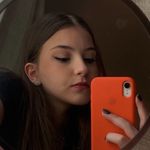 Profile Picture of Julia Teixeira Volpe (@juliaavolpe) on Instagram