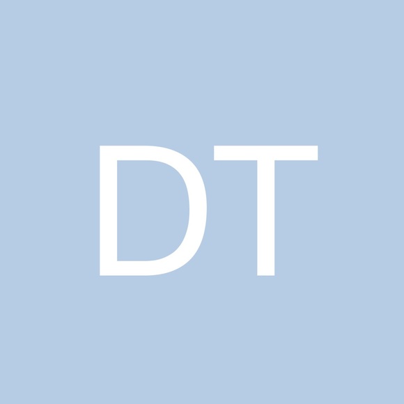 Profile Picture of Daniel Tran (@mrsweeterz) on Poshmark
