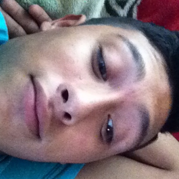 Profile Picture of Cesar Arroyo (@cesar8312) on Poshmark