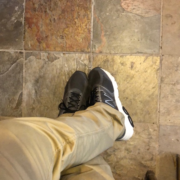 Profile Picture of Matt Drinnon (@mattdr) on Poshmark