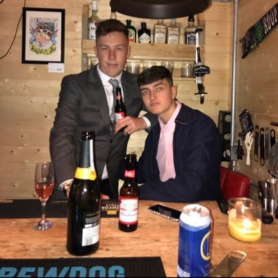 Elliot Thompson - Twitter Profile Picture of Elliot Thompson (@Elliot_7) on Twitter