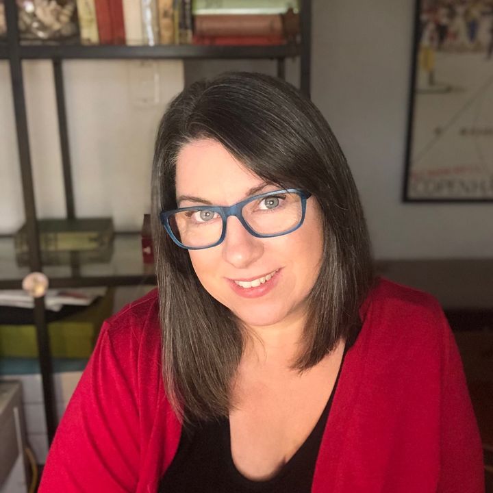 Profile Picture of Robyn Chalmers 📚 (@robynchalmersauthor) on Tiktok