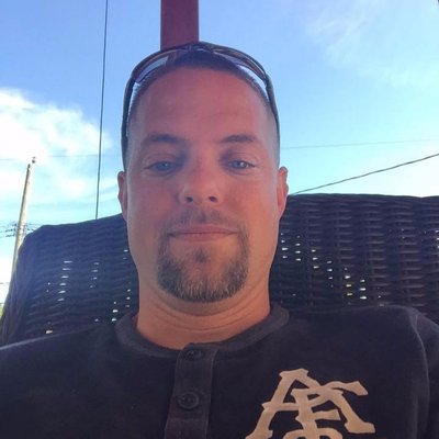 Profile Picture of Raymond Collier (@RayCollier1983) on Twitter
