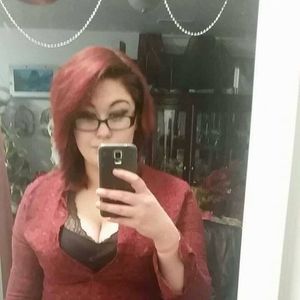 Profile Picture of Alana Farrow (@vause_farrow) on Myspace