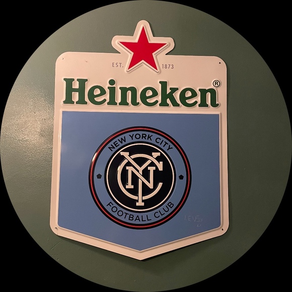 Profile Picture of Miki Higuchi (@0813miki) on Poshmark