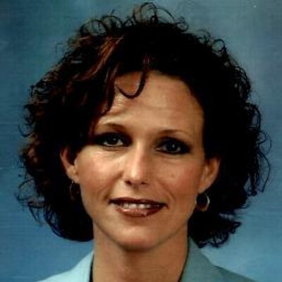Profile Picture of Barbara Lima (@barbieyoho) on Twitter