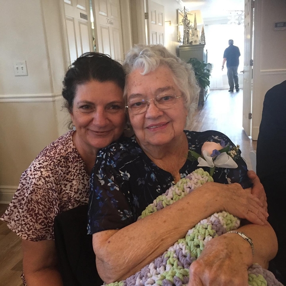 Profile Picture of Cindy Merryweather (@cmerryweather) on Poshmark