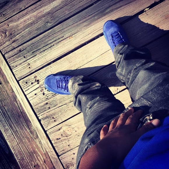 Andrea Lipson - Poshmark Profile Picture of Andrea Lipson (@drea_21) on Poshmark