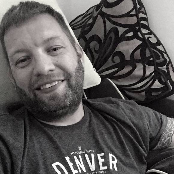 Profile Picture of Sean Cheesman (@seancheesman) on Poshmark