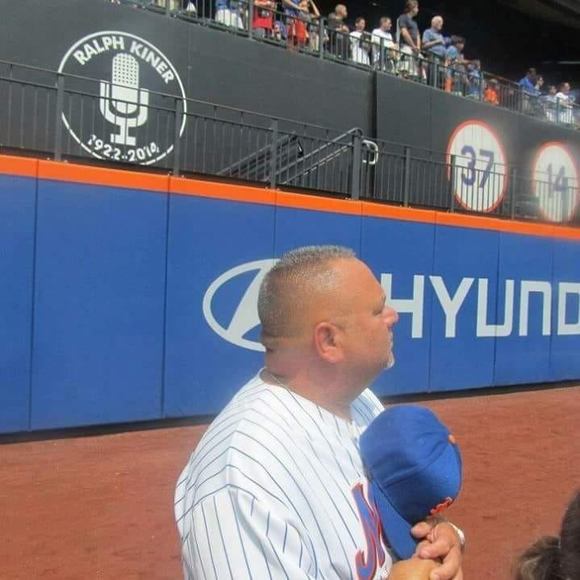 Profile Picture of Joseph Spiotta (@zhanfan86) on Poshmark