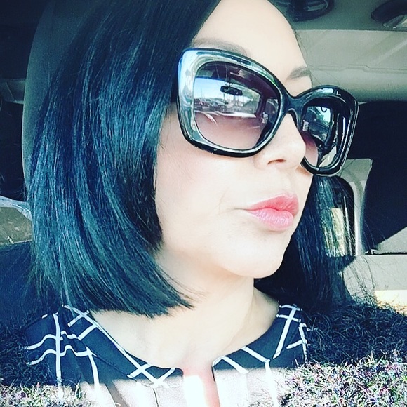 Profile Picture of Marilyn Richardson (@metagle1) on Poshmark