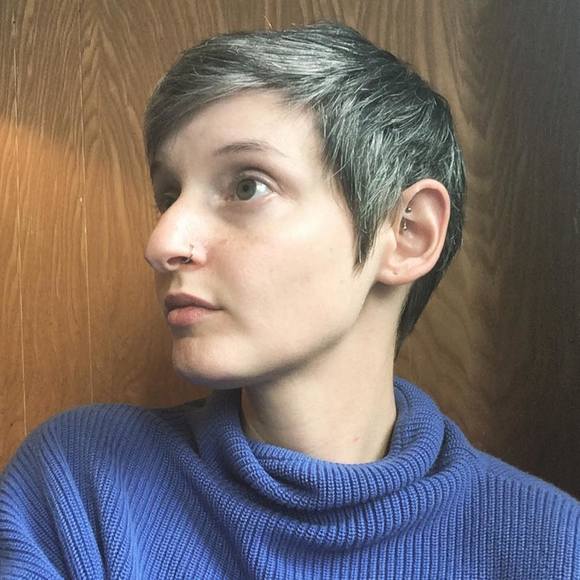 Profile Picture of Tiana Mckenna (@tiana_mckenna) on Poshmark