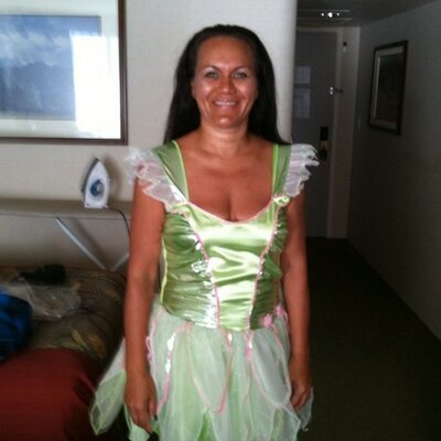 Profile Picture of Ellen Reilly (@lyforeilly) on Twitter