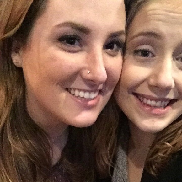 Profile Picture of Emmily Mcclearn (@emmilymcc12) on Poshmark