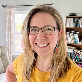 Profile Picture of Living Well Mom / Erika Bragdon (@livingwellmom) on Pinterest