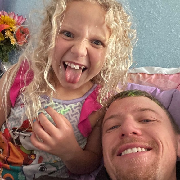 Paul Scallin - Poshmark Profile Picture of Paul Scallin (@paulscallin) on Poshmark