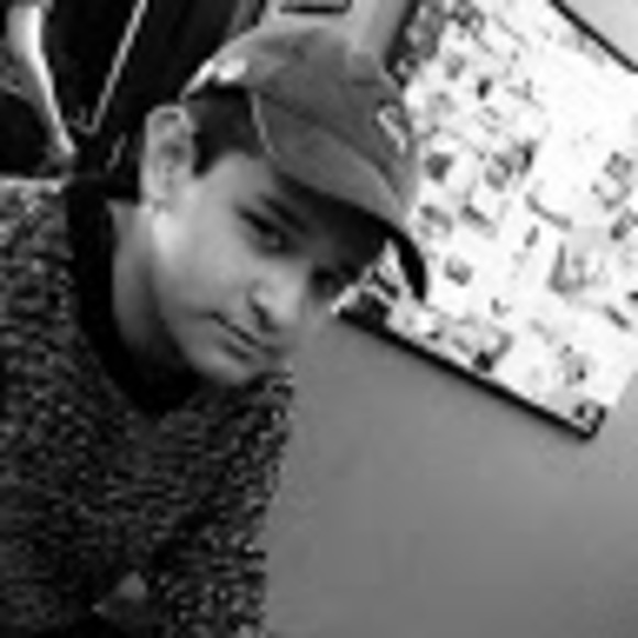 Profile Picture of Mark Almanza (@markalmza) on Poshmark