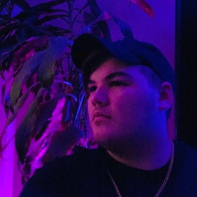 Profile Picture of Michael Reay (@michael_reay_) on Twitter