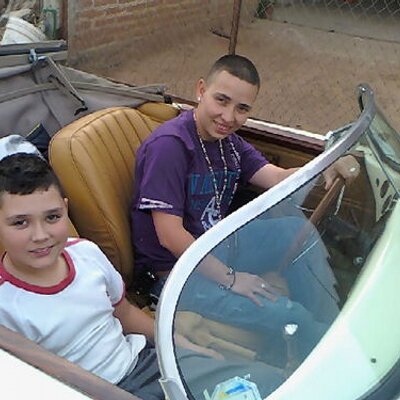 Profile Picture of Brian Valdivia (@brianvaldivia1) on Twitter