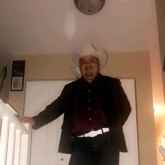 Profile Picture of Alvidrez (@@dannyalvidrez) on Tiktok