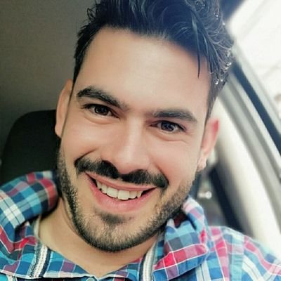 Profile Picture of Albert Medina Cuellar (@turpialitove) on Twitter