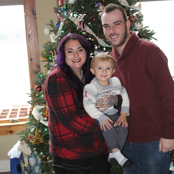 Profile Picture of Alley Brundage (@chickswimmer2) on Poshmark