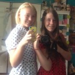 Profile Picture of Hannah And Katelyn (@blondebrunettesisters) on Instagram