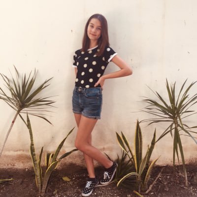 Profile Picture of Claire Albertson (@ClaireAlberts16) on Twitter