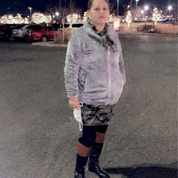 Profile Picture of Raquel Lopes (@raquellopes356) on Poshmark