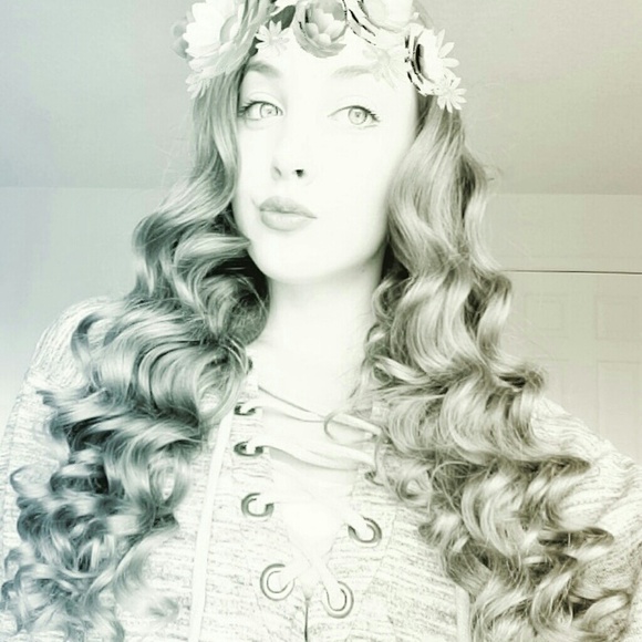 Profile Picture of Megan Sarvis (@megansarvis12) on Poshmark