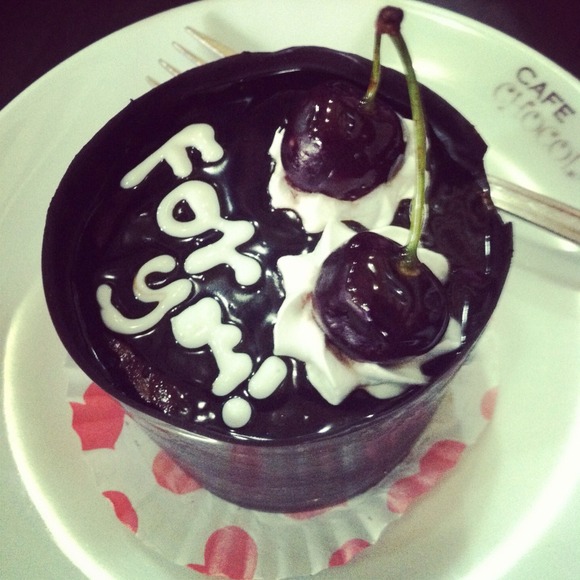 Profile Picture of Tamta Haussermann (@tamotamo) on Poshmark