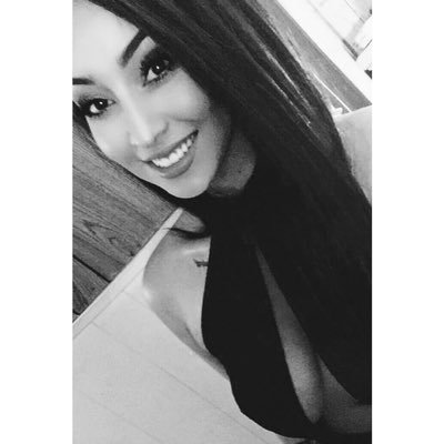 Profile Picture of Lisa Montoya (@_Montoya32) on Twitter