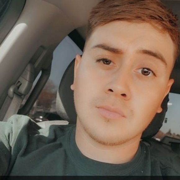 Profile Picture of Robert Barajas (@tidobarajas23) on Poshmark