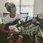 Profile Picture of Cortney Crain Hollingsworth (@cortneyhollingsworth) on Instagram